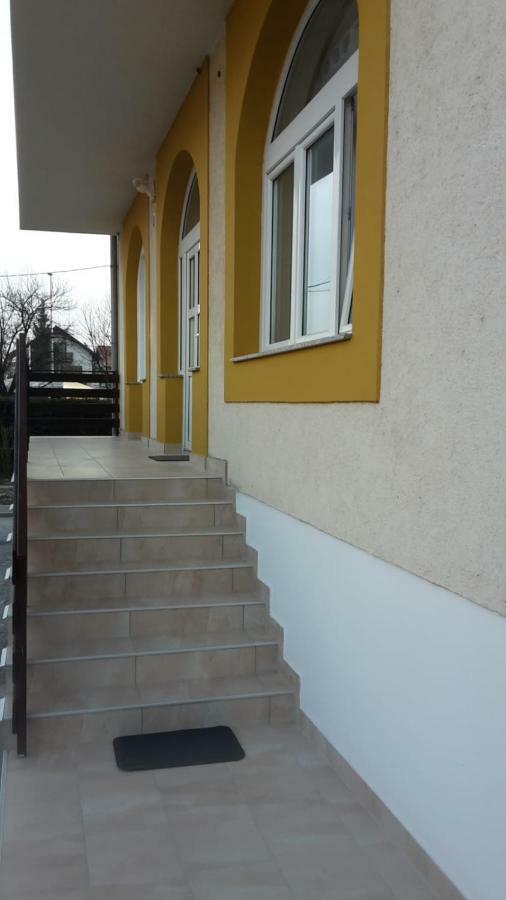 Marko Airport Rooms Velika Gorica Exterior photo