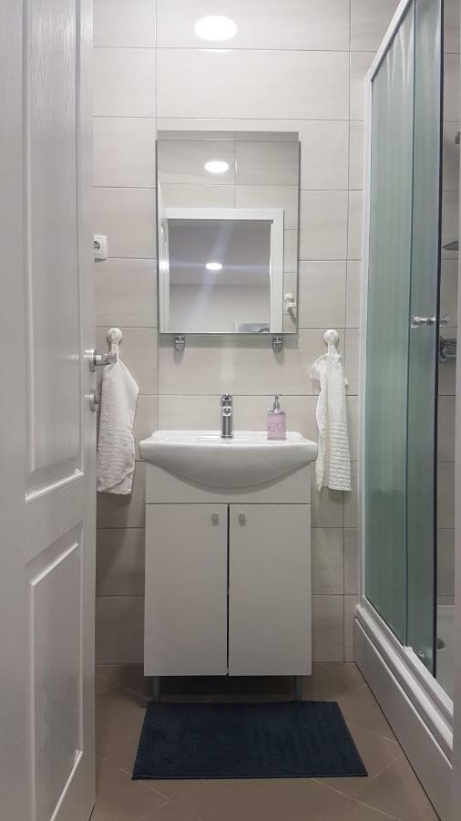 Marko Airport Rooms Velika Gorica Exterior photo